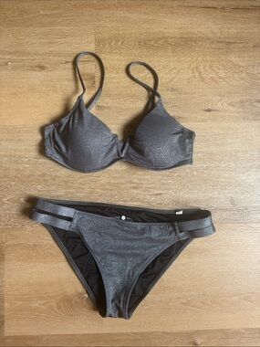 Shade and Shore silver glitter bikini. Medium bottoms. 34B top. Great condition!